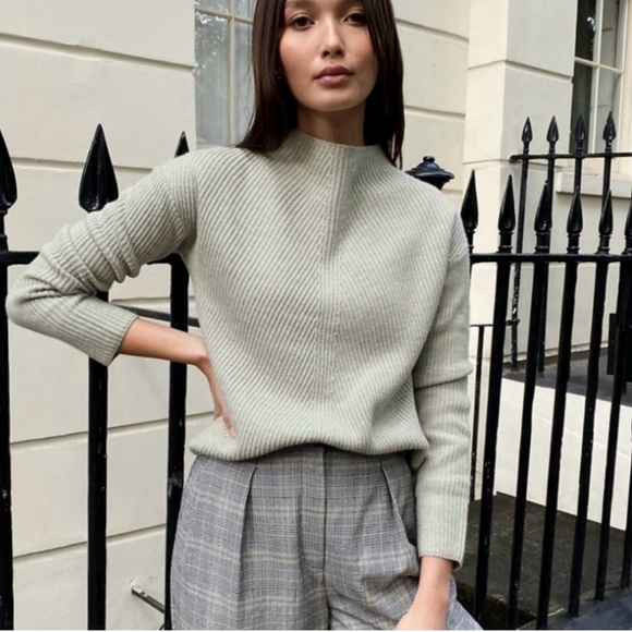 Aritzia Babaton Chalmers blue sweater XXS - Picture 1 of 15